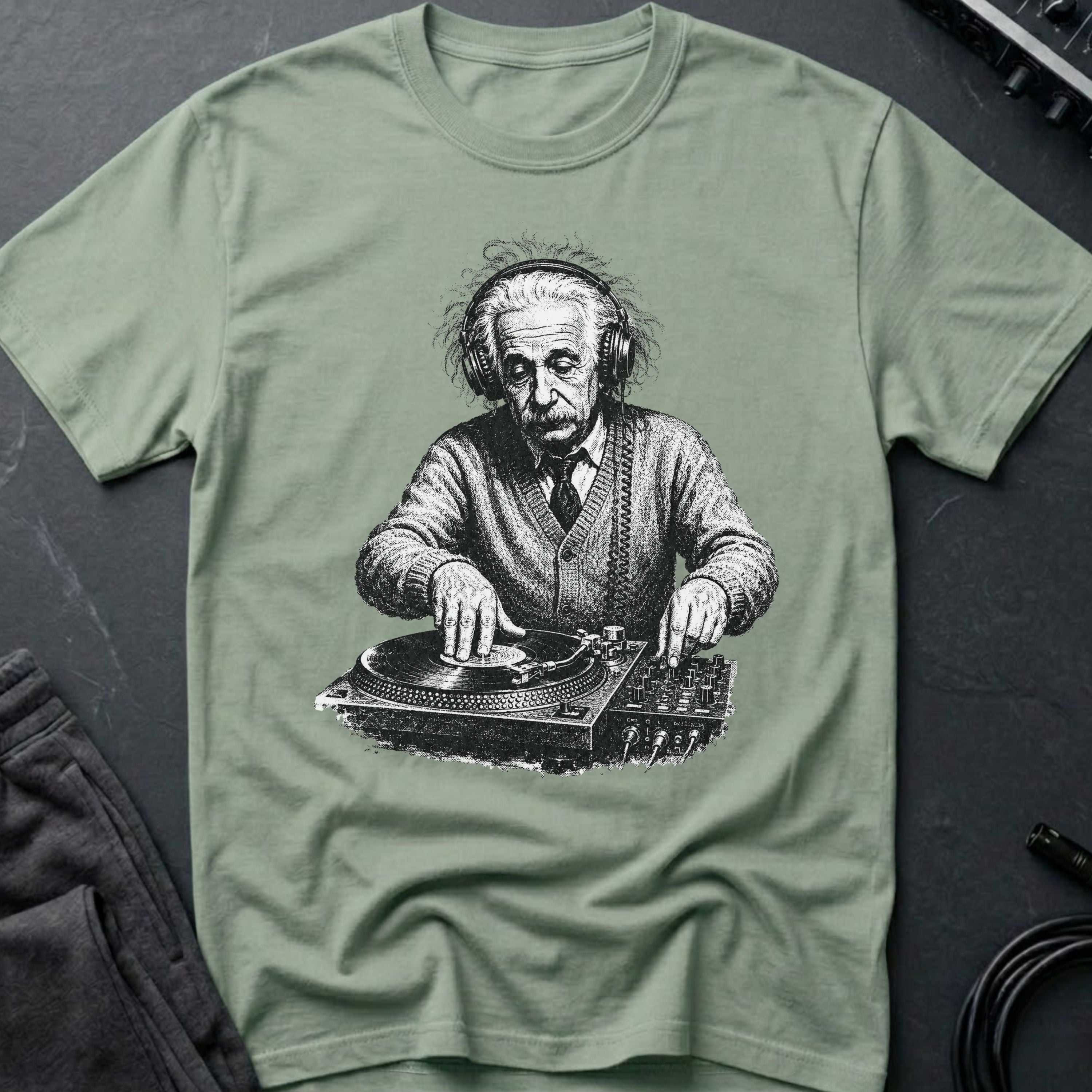 Einstein DJ T-Shirt